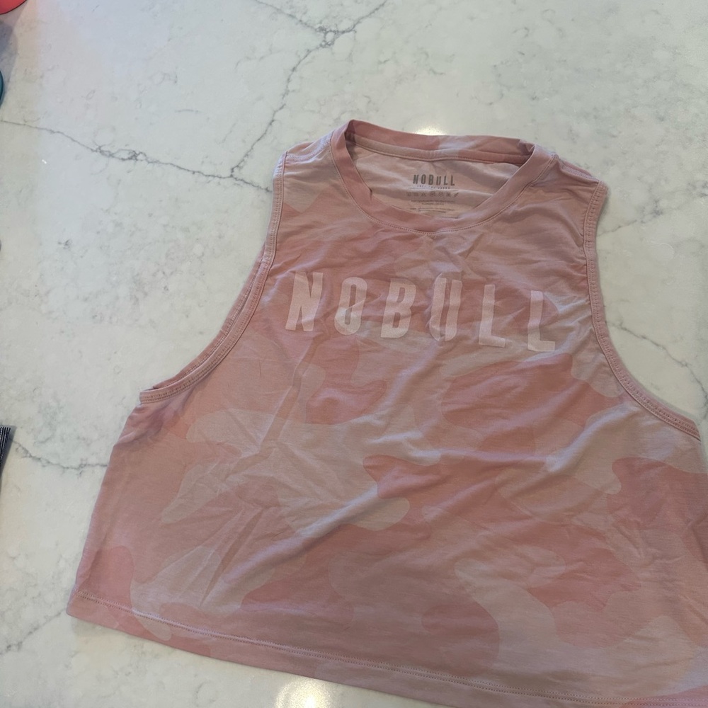 NOBULL Blush Camouflage Cropped Muscle Tank